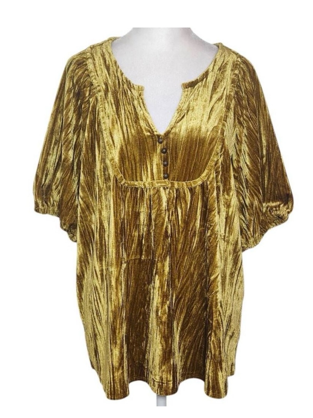 Maurices Dark Gold Crushed Velvet Top with Puffy Sleeves Size Large